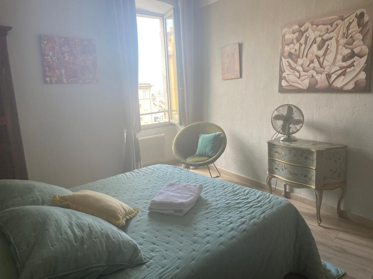 Appartement Bastia Au Pied Du Vieux Port Luaran gambar
