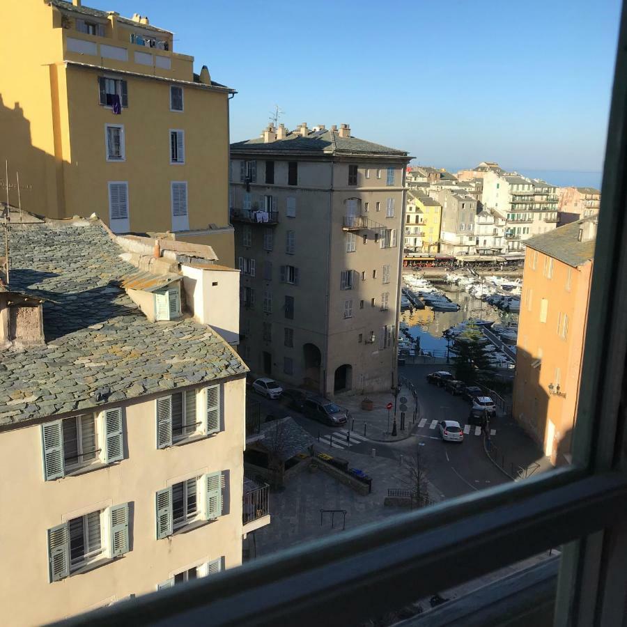 Appartement Bastia Au Pied Du Vieux Port Luaran gambar